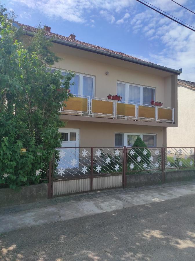 Kovacs Vendeghaz Hajduszoboszlo Exterior foto